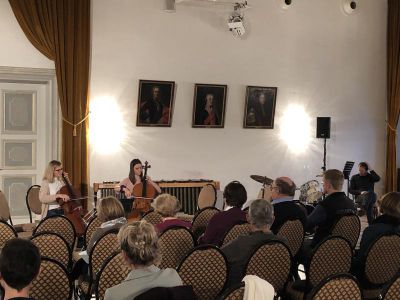 Schloss-Saal-2019-04-06.jpg